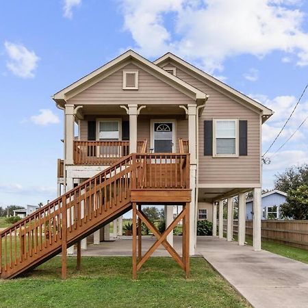 4 Free Kayaks For Use & Short Drive To The Beach! Villa Bolivar Peninsula Exterior photo